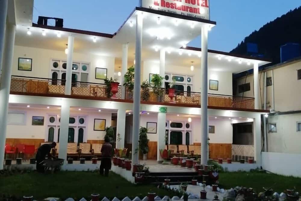 Gateway Hotel