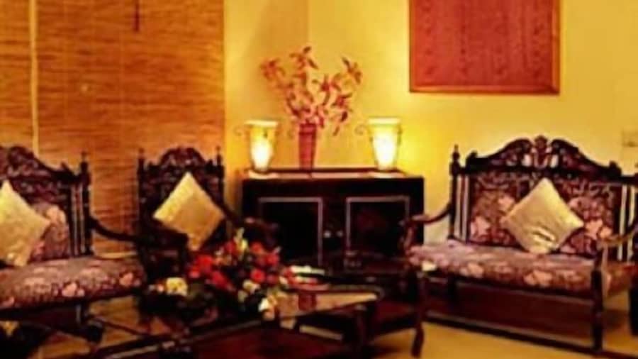 Mulberry inn Guest House Karachi