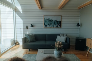 Comfort Bungalow, Ocean View | 1 bedroom, bed sheets