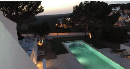 villa de 6 chambres pour 8 /9 personnes maximum