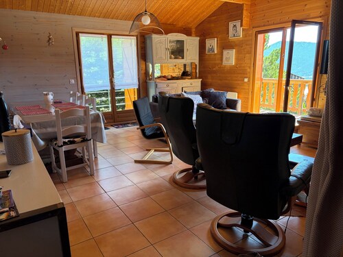 chalet proche des commerces et de la balneo