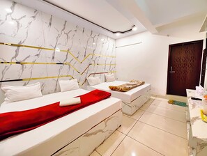 Deluxe Quadruple Room