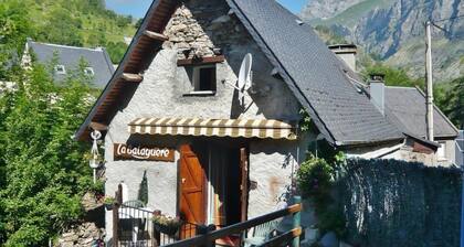 House + studio + garden in the heart of Gavarnie 6 pers