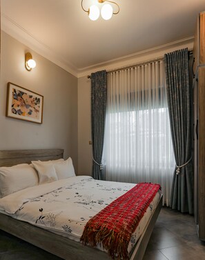 1 bedroom, iron/ironing board, WiFi, bed sheets