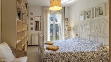 6 slaapkamers, reisbedje, gratis wifi