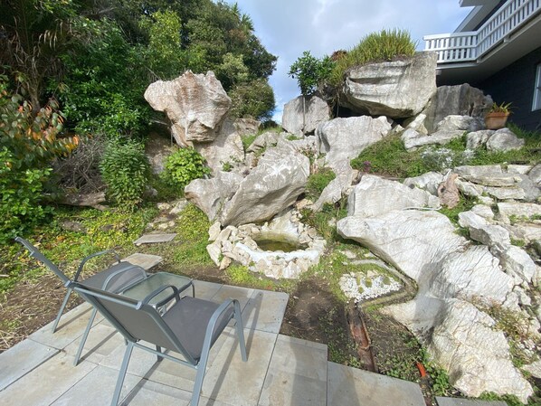 Property grounds - Private studio with your own waterfall garden and 5 minute walk to Hospital (Whangārei)