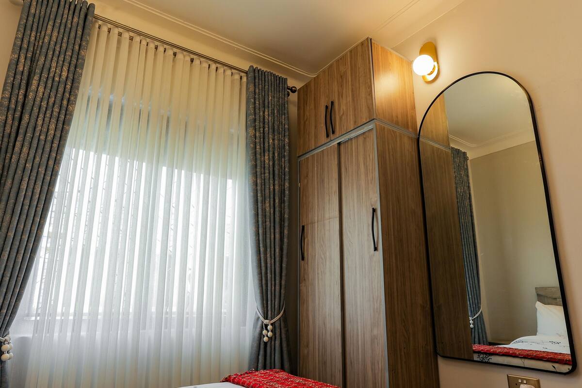 舒适公寓 | 办公桌、笔记本电脑工作区、熨斗/熨衣板、免费 WiFi