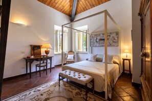 5 bedrooms, iron/ironing board - Villa Roncaglia by MMega (Fratte Rosa)