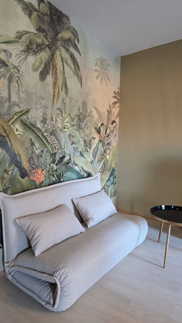 Living area - Botanical Garden-Apartment -Ground floor (Lens)