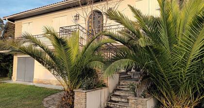 Maison spacieuse Ă 15 minutes de Bordeaux.