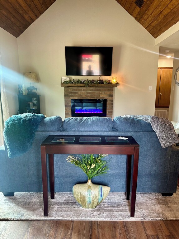 Charming 1-bedroom Guesthouse With Rustic Feel Overlooking The City Lake - Arkansas