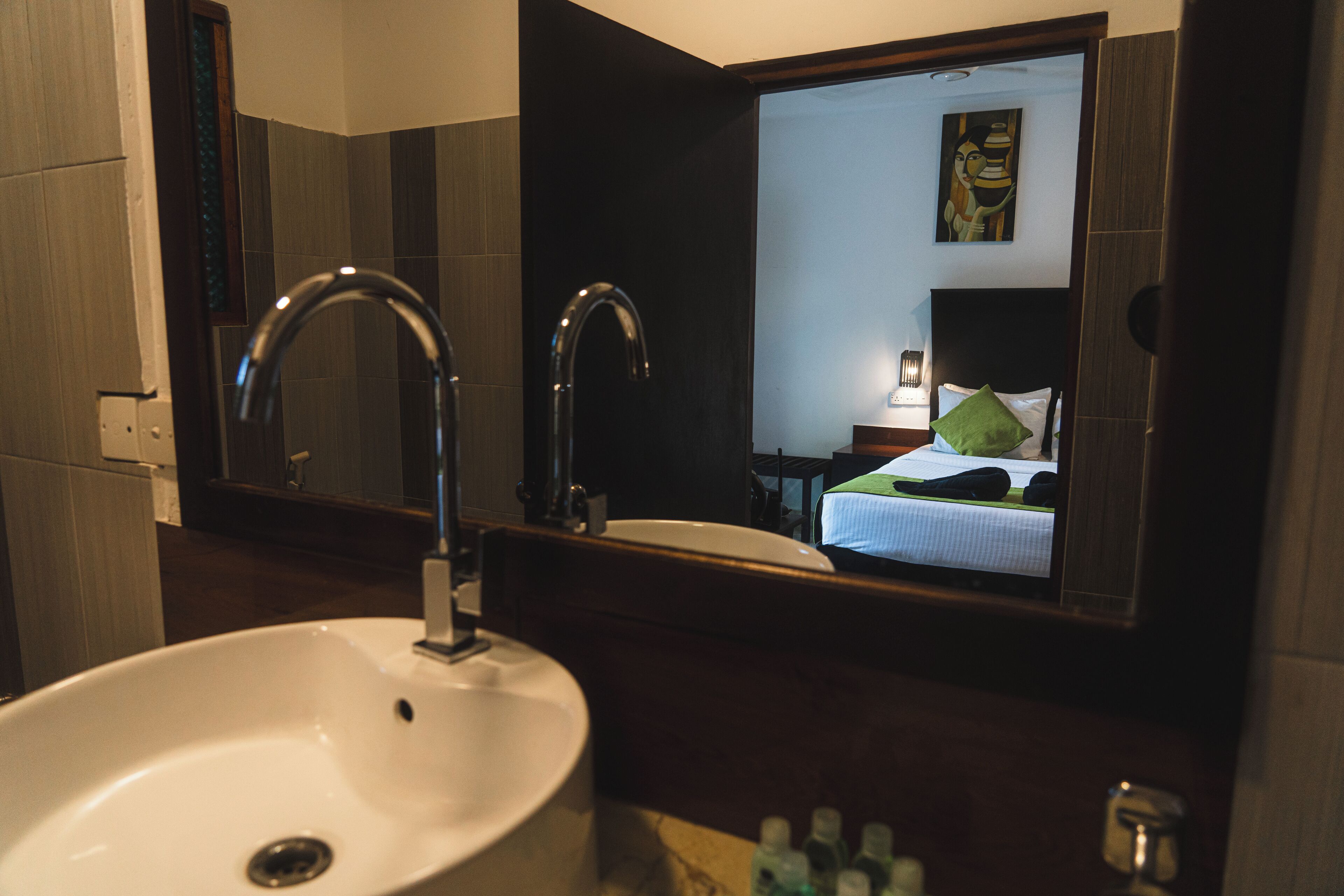 Quarto casal luxo, sacada, vista para a piscina | Banheiro