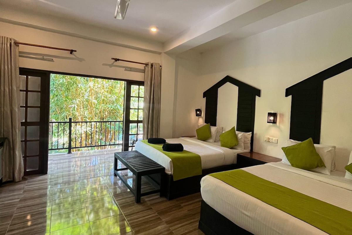 Superior Quadruple Room, Balcony | In-room safe, free WiFi, bed sheets