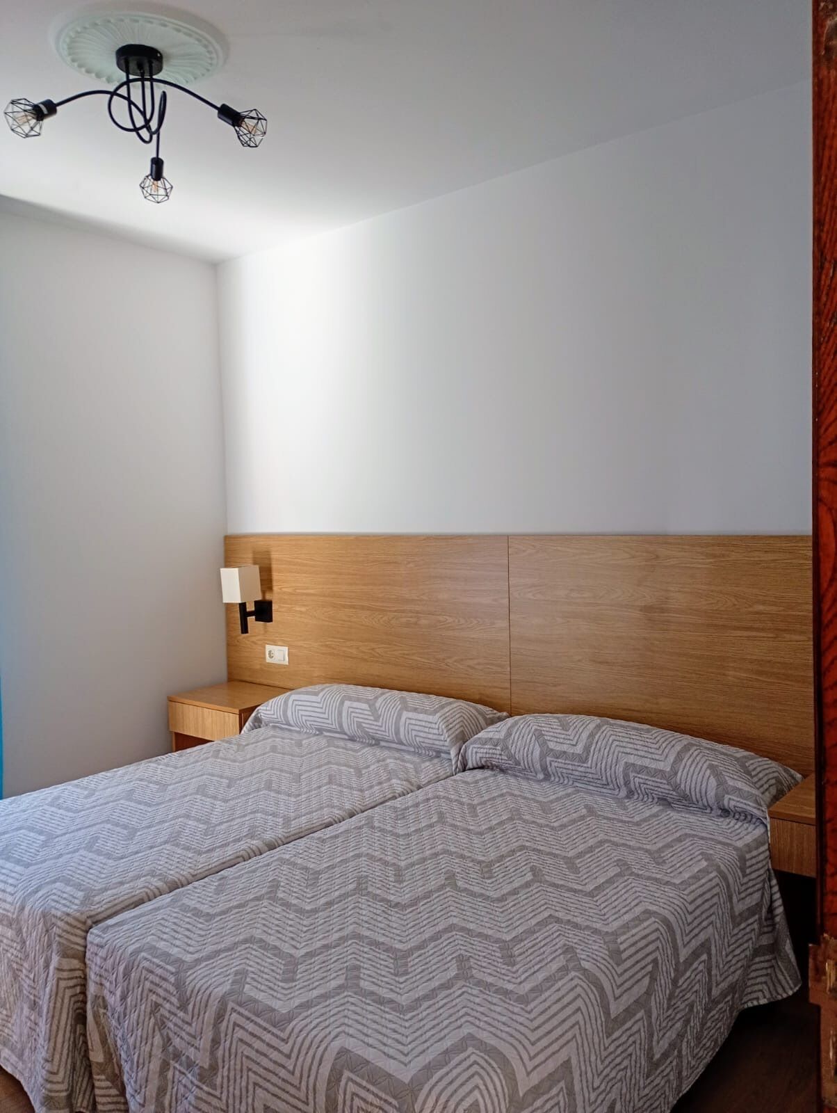 Luxe beddengoed, donzen dekbedden, gratis wifi, beddengoed