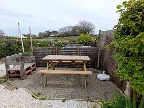 Outdoor dining - Fisherman's house (Unknown)