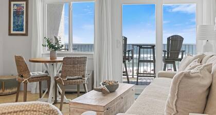 New Listing! New Owners! Gulf-Front Gem Is A Perfect Vacay Hideaway!!