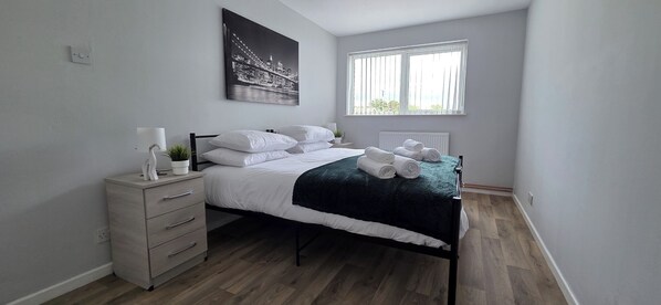 Appartement | 4 chambres, Wi-Fi gratuit, draps fournis