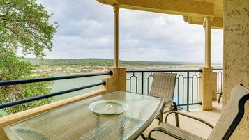 Apartamento (2 Bedrooms) | Parte interna