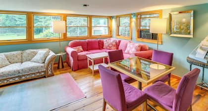 13 Mi to Acadia: Artistic Retreat in Nature