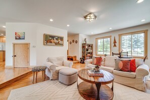 House (3 Bedrooms) | Interior - 5 Mi to Northstar Resort! Family Home w/ Hot Tub (Truckee)