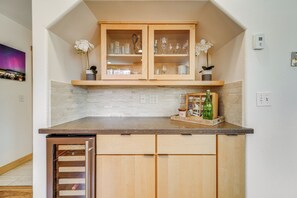 House (3 Bedrooms) | Interior - 5 Mi to Northstar Resort! Family Home w/ Hot Tub (Truckee)