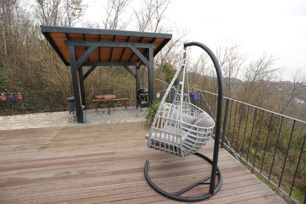 Standard Bungalow, Sea View | Terrace/patio - Ordu Bungalov Loın Du Monde (Persembe)