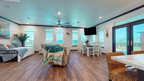 Smart TV - Blessed Pompano: 3  BR, 3  BA House in Crystal Beach, Sleeps 10 (Bolivar Peninsula)