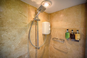 Shower, towels