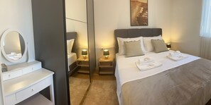 1 bedroom, iron/ironing board, free WiFi, bed sheets