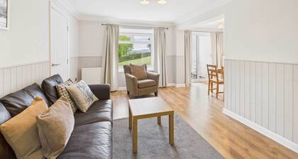 Host & Stay | The Fairways