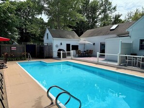 Beheizter Pool
