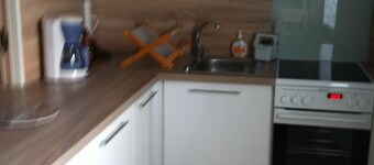 Village house sleeps 6 near ST CROIX DU VERDON