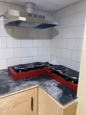 Microwave, stovetop