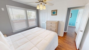 House, 4 Bedrooms | 4 bedrooms, iron/ironing board, free WiFi