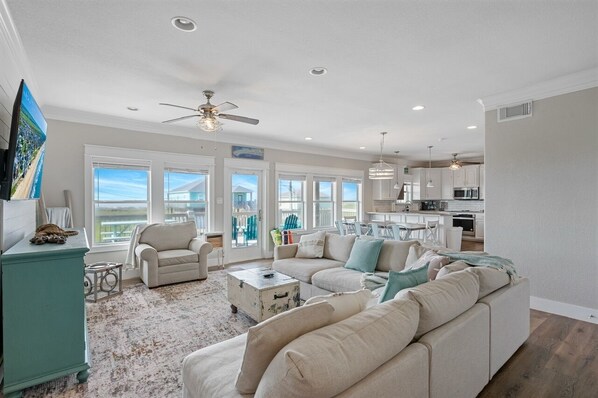 House, 4 Bedrooms | Living area | Smart TV, streaming services - B3 Sand Ranch 4 Bedroom Home (Port Bolivar)