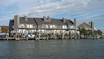 Townhome, 2 Bedrooms | Exterior