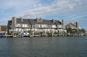 Townhome, 2 Bedrooms | Exterior