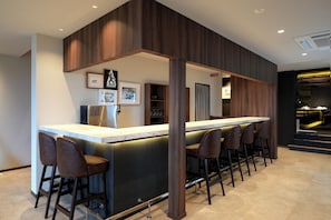 Bar (in der Unterkunft)