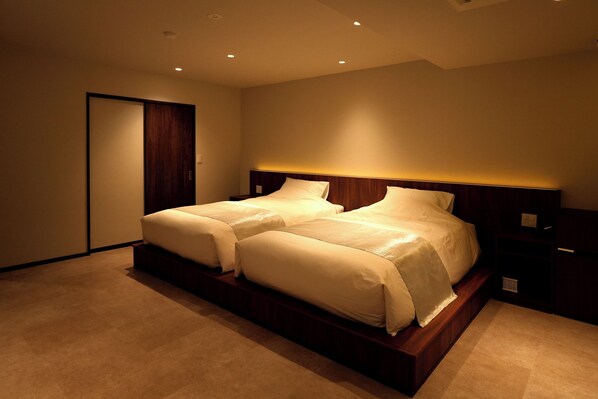 Desk, free WiFi, bed sheets - THE BLESS Awaji (Sumoto)