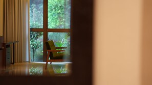 Phòng Grand, quang cảnh vườn | Bàn, truy cập Internet không dây miễn phí, bộ trải giường