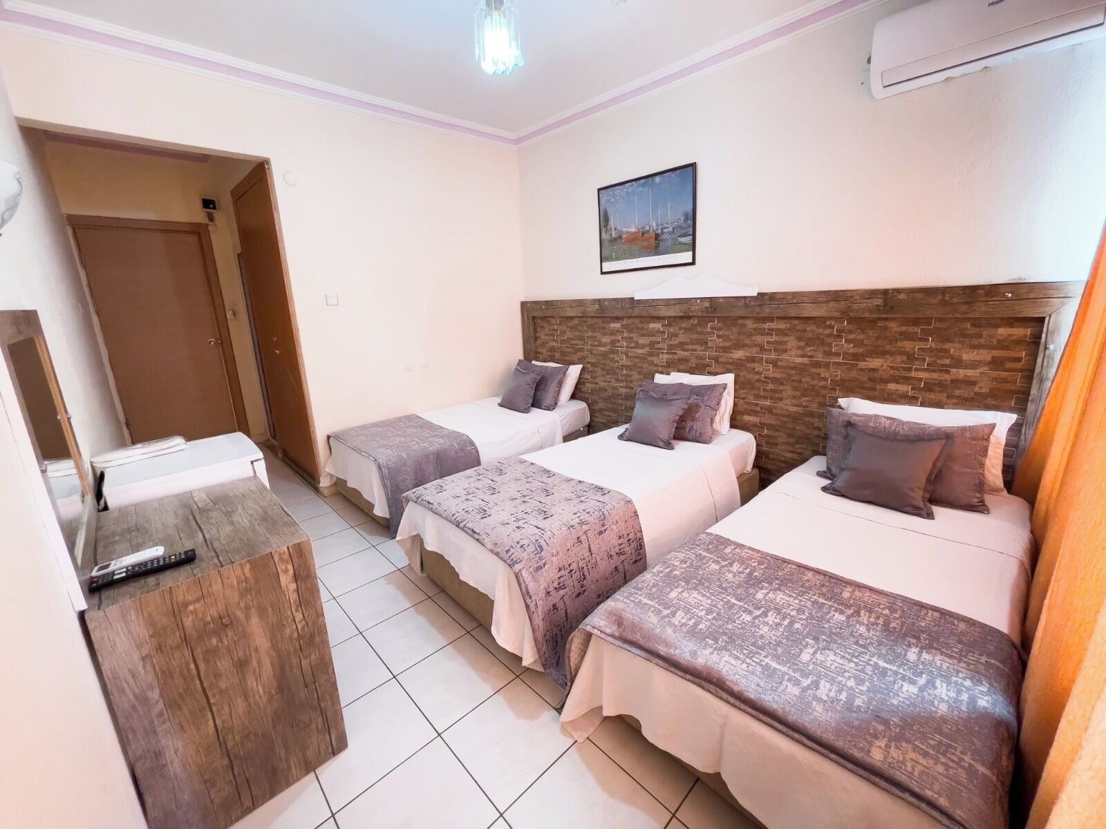 房內夾萬、熨斗/熨衫板、免費 Wi-Fi