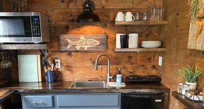 Cottage by the Lake, Great Sacandaga