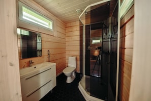Haartrockner, Bidet, HandtĂŒcher, Seife
