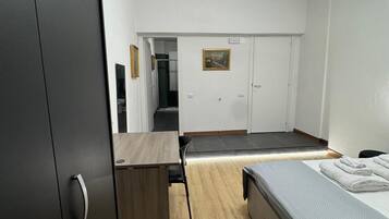 1 Schlafzimmer, WLAN, BettwÀsche