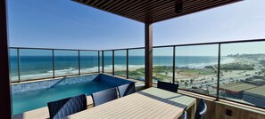 Khu ẩm thực ngoài trời