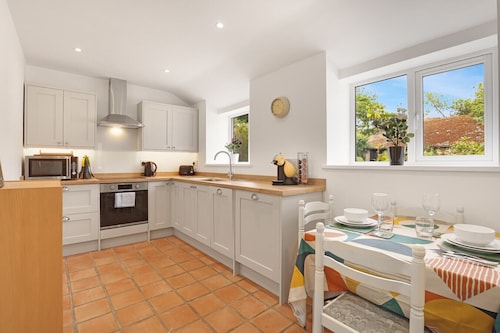 Newton House Annex - North East Escapes