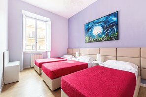 4 chambres, fer et planche à repasser, Wi-Fi, draps fournis