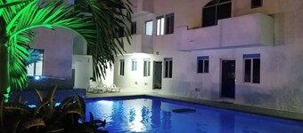 2 Minutes From the Beach, Brand new Apar