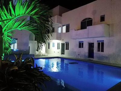 2 Minutes From the Beach, Brand new Apar