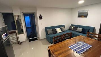 House, 3 Bedrooms, Accessible, Terrace | Living room